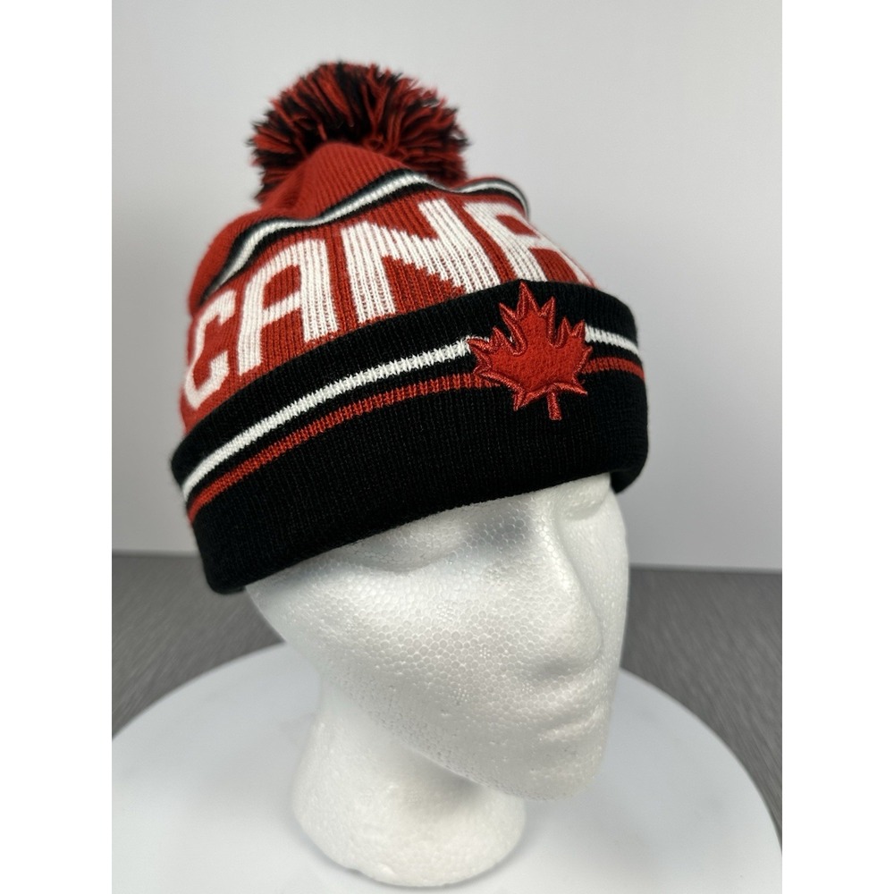 CANADA  OLYMPIC TEAM  TOQUE Beanie Cuffed Knit Hat Pom Pom Toddler Ski Winter